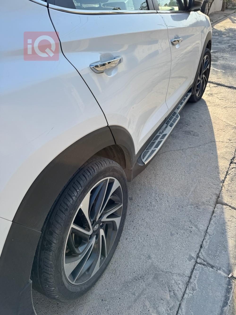 هیوندای تۆکسۆن